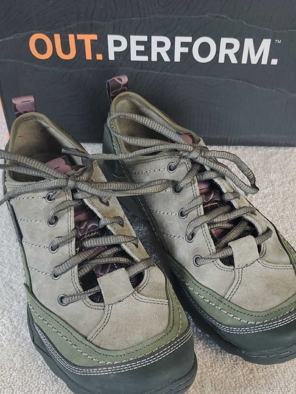 Womens MERRELL Mimosa Lace Dusty Olive Outdoor Sneakers. Size 7